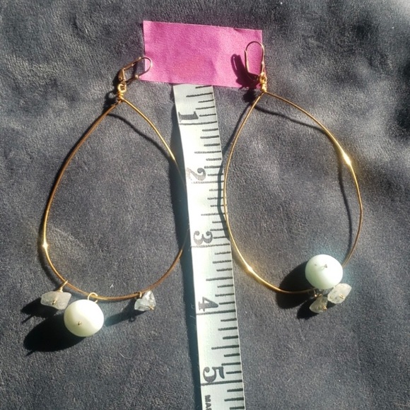 gold wire earrings with aquamarine beads - Picture 3 of 3
